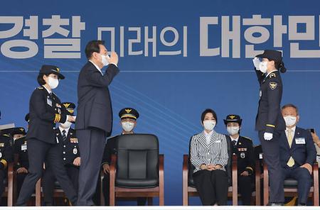 경찰학과 17학번 오채은 중앙경찰학교 제310기 수석졸업 및 대통령상 수상